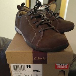 NWT Clark's sneakers